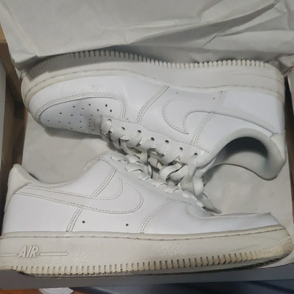 Nike Air Force 1 Sneakers - Picture 7 of 9